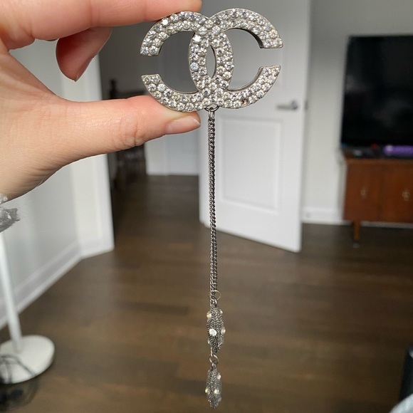 & Other Stories Jewelry - Chanel pendant with crystals